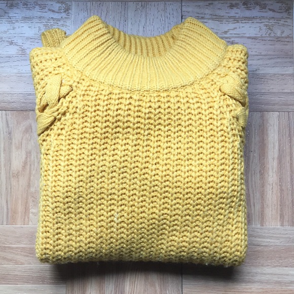 Sweet Rain women’s sweater - Picture 2 of 6